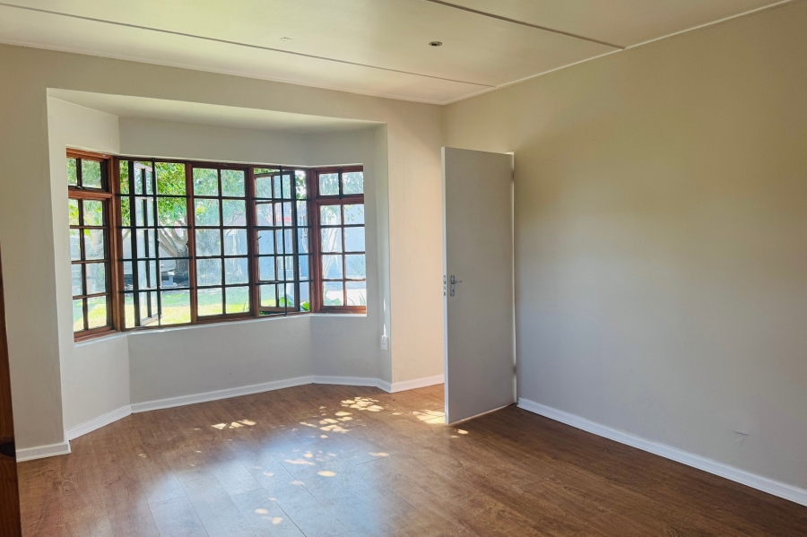 3 Bedroom Property for Sale in Sandbaai Western Cape
